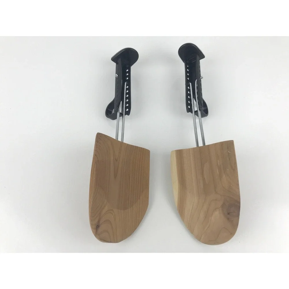 VTG Unbranded Cedar Wood Metal Shoe Trees Keepers Shapers‎ Stretchers